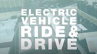 Xe điện của chúng tôi Ride & Drive tại Bellingham Farmers Market là một trong một số sự kiện cung cấp cho khách hàng kinh nghiệm thực hành với xe điện theo thí điểm Giáo dục & Outreach của chúng tôi.