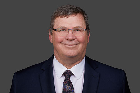 Ron Roberts, vicepresidente de suministro de energía